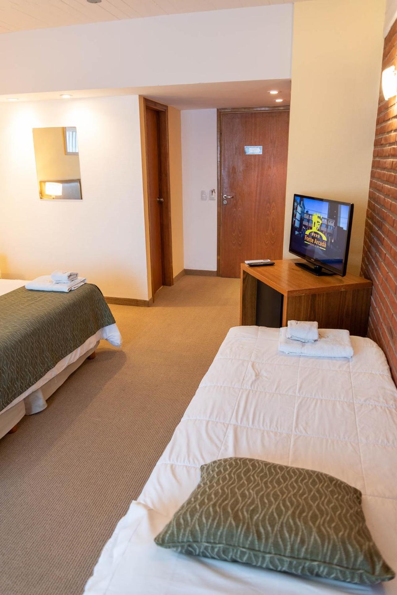 Fonte Arcada Otel Villa Gesell Oda fotoğraf